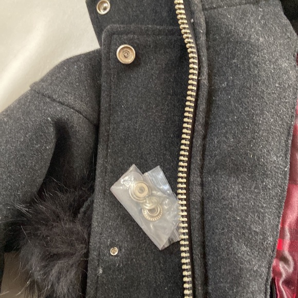 Special Edition Plaid Moose Knuckles Down Coat. - Picture 12 of 12